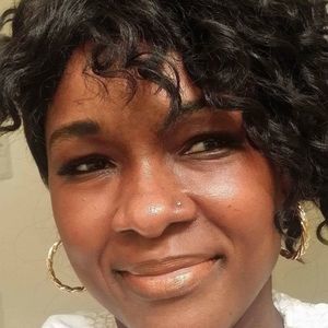 Meet your Posher, Sonia